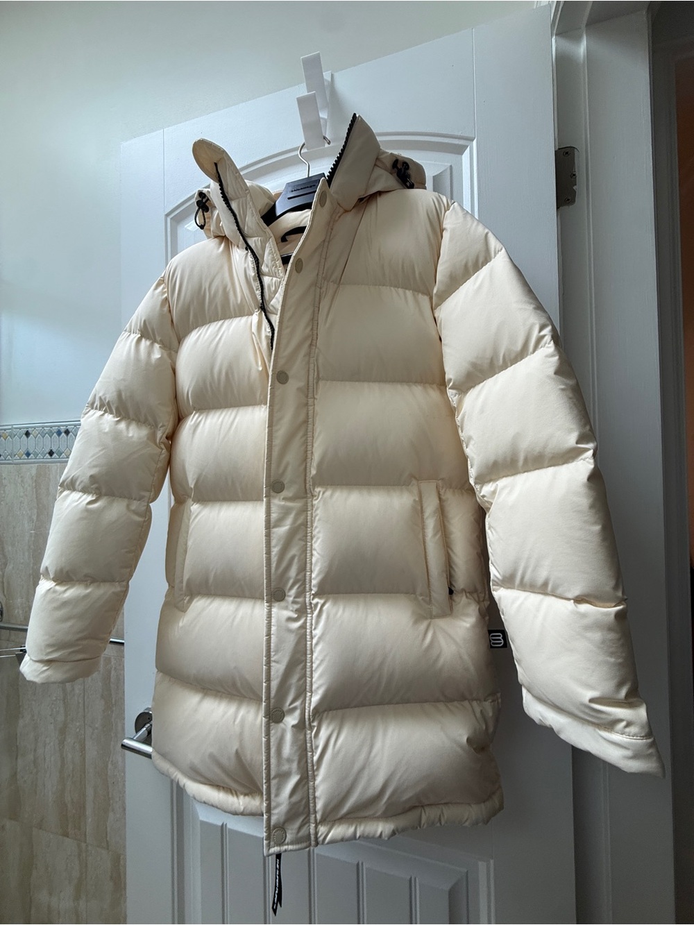 New Aritzia Superpuff Mid- size 3XS